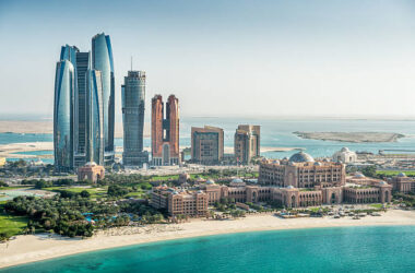 Discover the Pearl of the Arabian Gulf