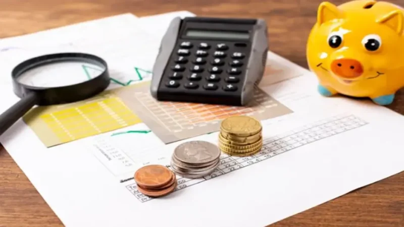 How Tax Saving FD Interest Rates Compare to Fixed Deposit Rates in India