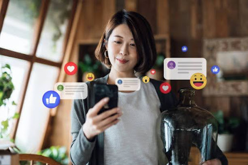 How to Boost Business Growth via Social Media