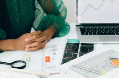 Technical Analysis Demystified: Reading Charts Like a Trader