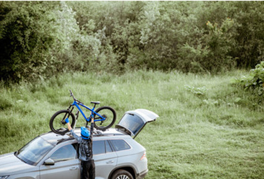 How Does A Roof Rack Benefit Your Mercedes Sprinter Setup